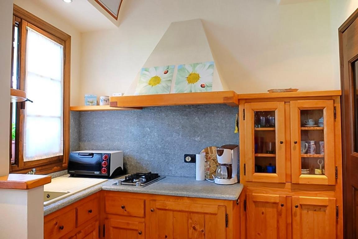 Casa Borgo Apartment Канобио Екстериор снимка