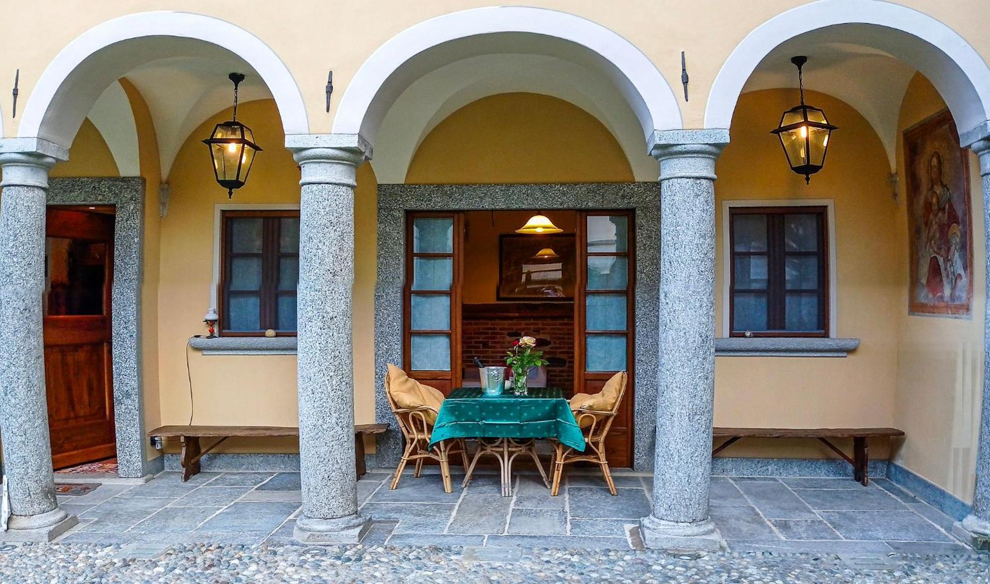 Casa Borgo Apartment Канобио Екстериор снимка